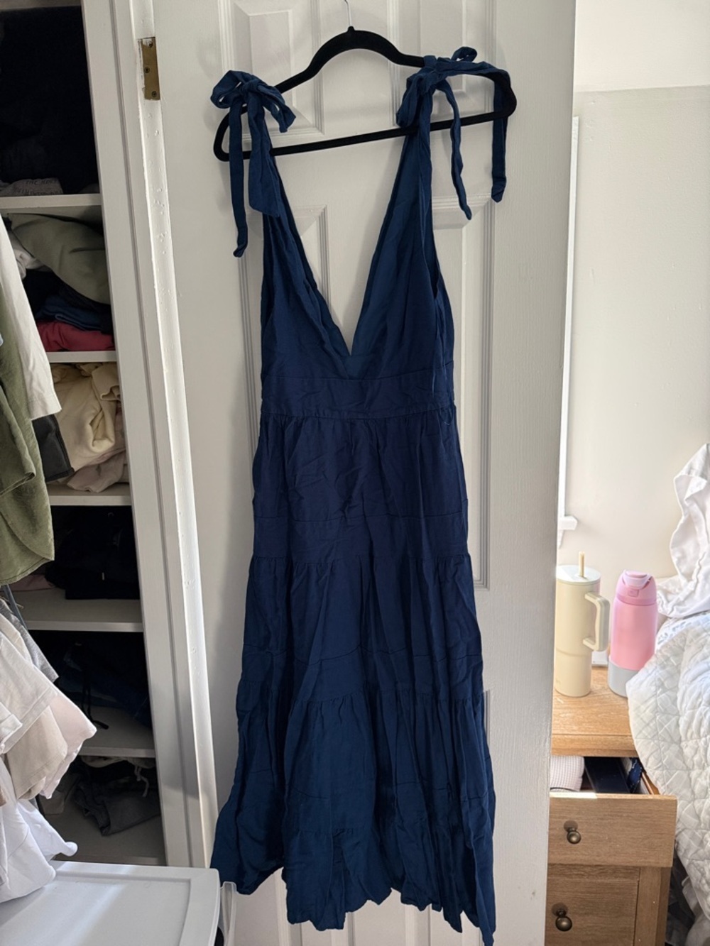 Navy Tie-Shoulder V-Neck Maxi Dress - Picture 4 of 7